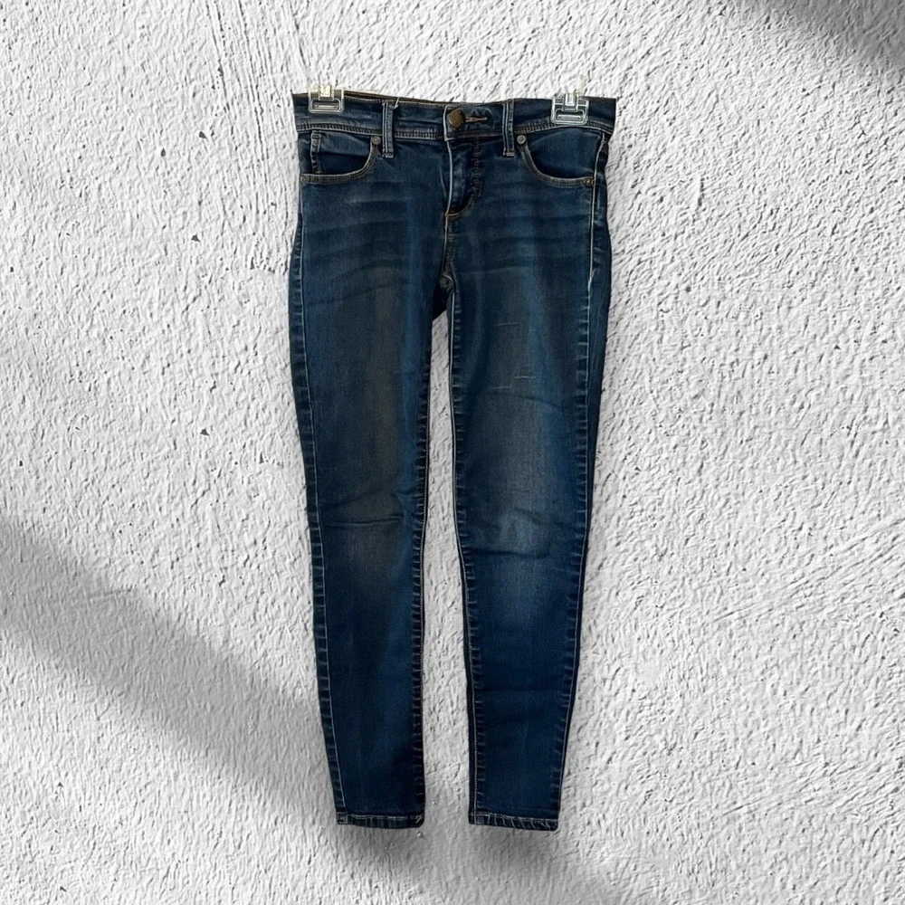 Free People Women's Blue Low Rise Skinny Leg Stretch Jegging Jeans Size 25‎